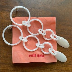 NEVER WORN Odette Acrylic Earrings